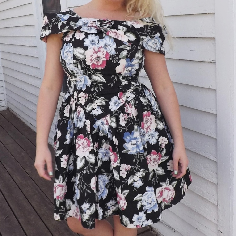Vintage 80s Black Floral Print Dress 11